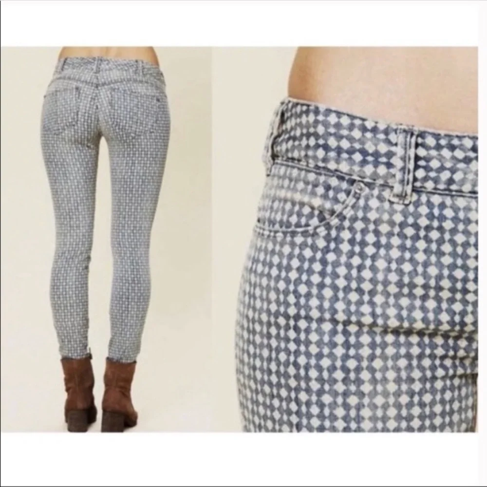 Free People Diamond Geometric Print Skinny Jeans Size 24